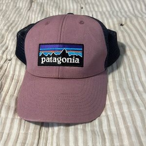 Baseball cap. Fair condition. Slight discoloration on front of hat.